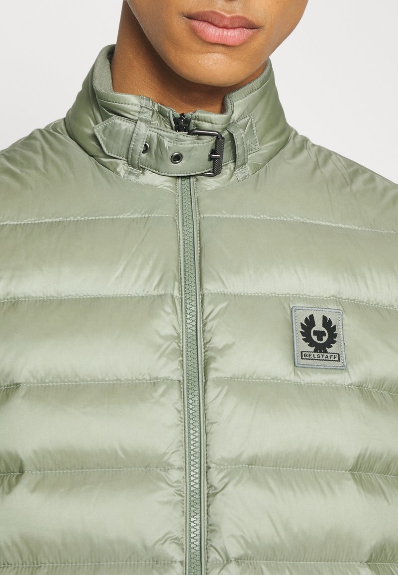 Herren Leichte Jacken | Belstaff TONAL CIRCUIT GILET Weste laurel green/grün - XN79645 Herren Leichte Jacken | Belstaff TONAL CIRCUIT GILET Weste laurel green/grün - XN79645