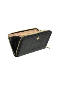 Portefeuille en cuir noir avec design embossé, fermeture éclair dorée et intérieur beige comprenant plusieurs emplacements pour cartes et un compartiment zippé.