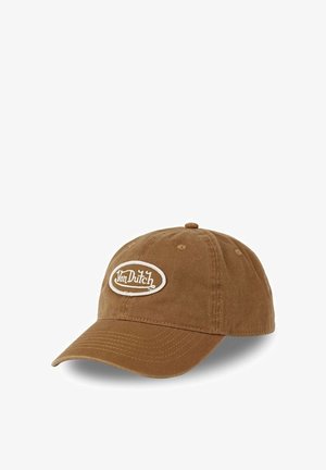 Casquette de baseball en coton marron avec une visière incurvée et un écusson ovale brodé portant le texte "Von Dutch" en blanc.