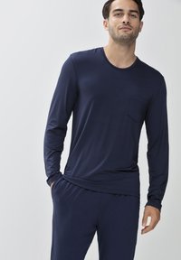 mey Pyjamashirt - yacht blue