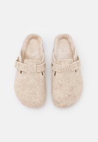 Shepherd HILMA - Domácí obuv - creme
