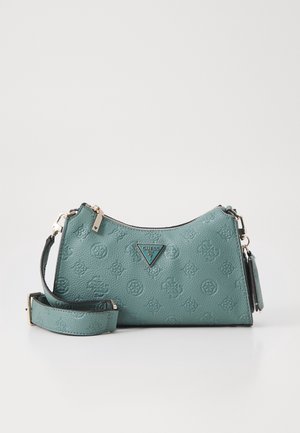 Türkis strukturierte Leder-Umhängetasche mit geprägten Logos, verstellbarem Riemen, silbernem Reißverschluss und dreieckigem Guess-Logo auf der Vorderseite.