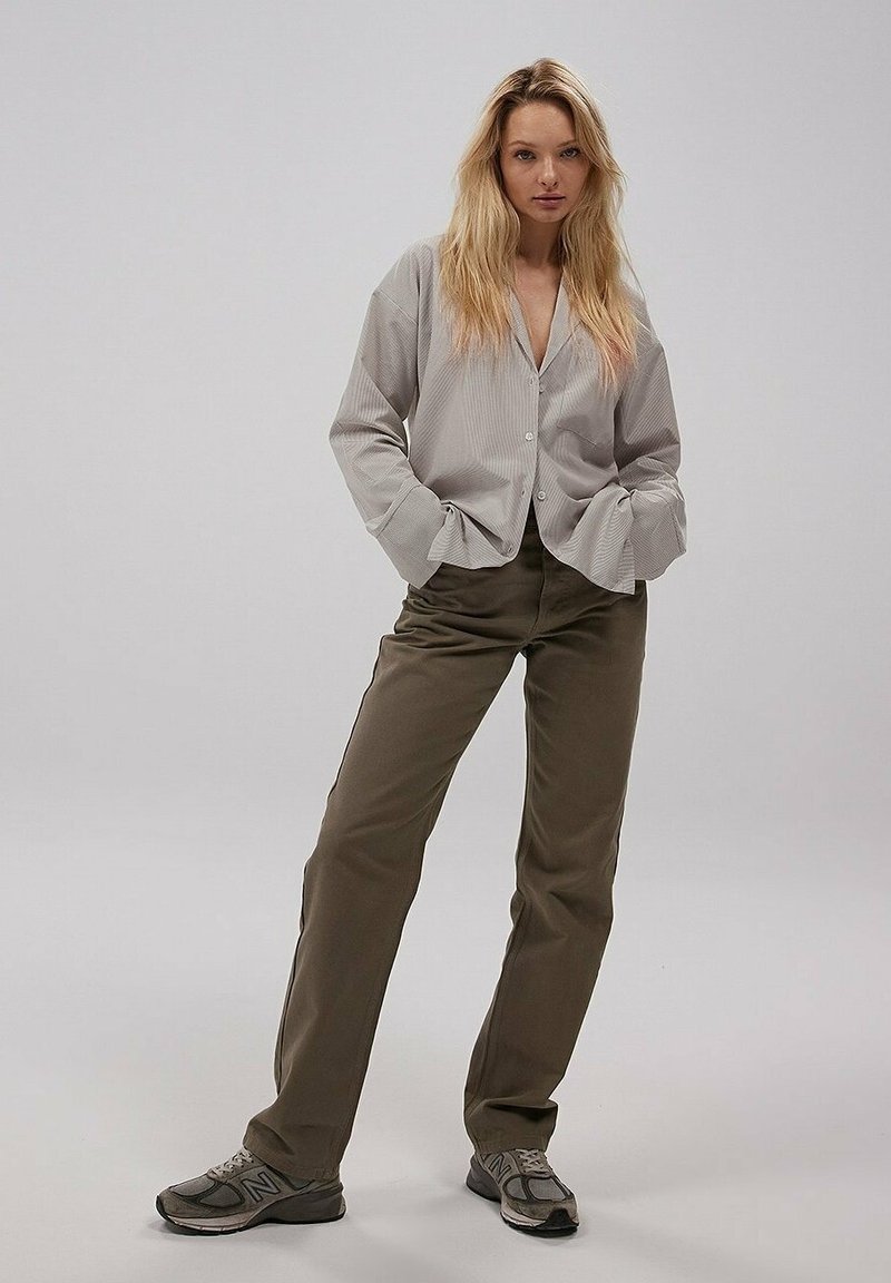 NA-KD Broek kaki NA-KD Broek kaki