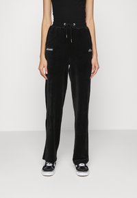 Ellesse INDIA PANT - Tepláky - black
