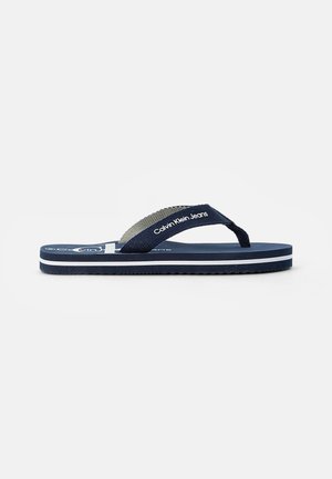Pool shoes - blue