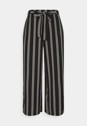 PCKELLIE CULOTTE ANKLE PANT - Kalhoty - black