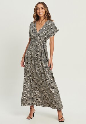 TUSSAH TILDA - Maxi šaty - black white zebra