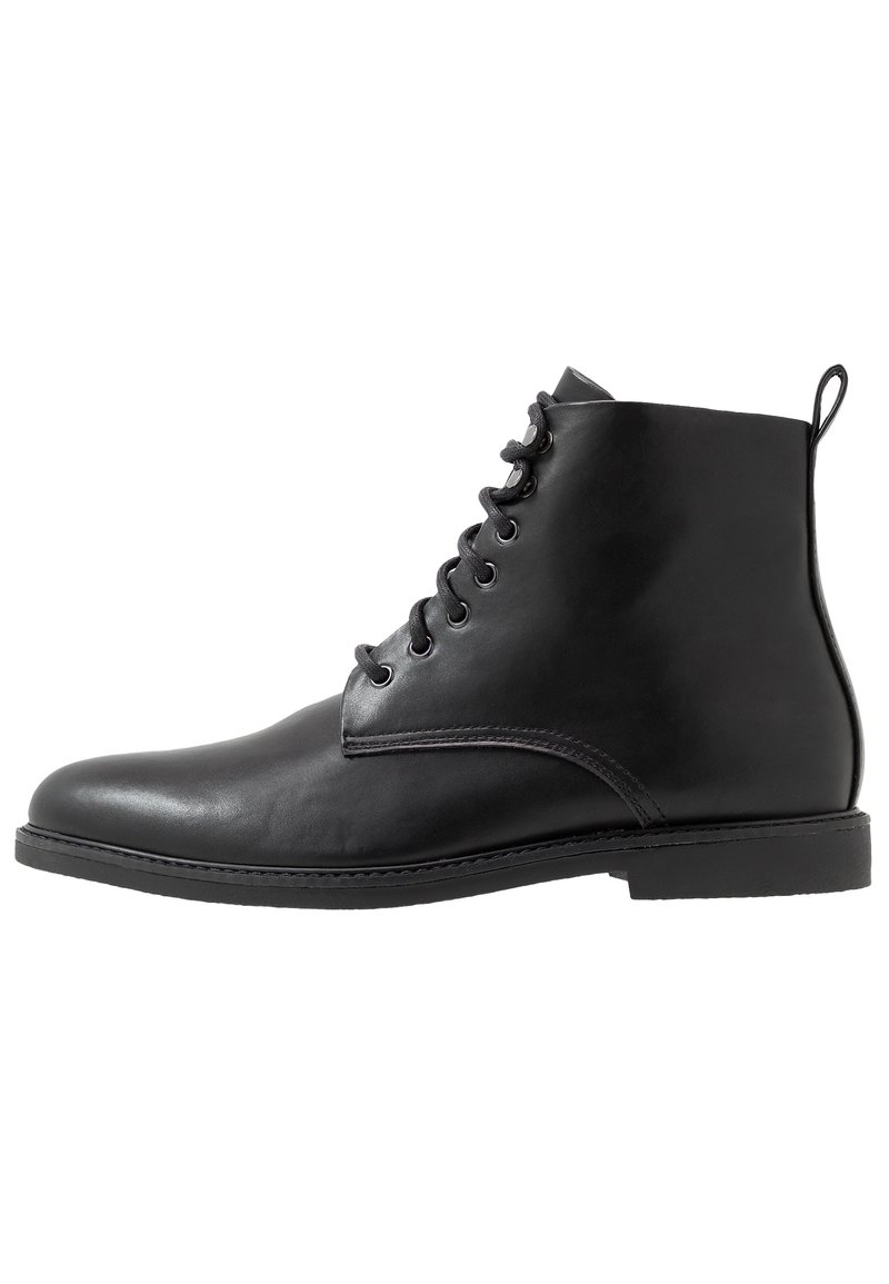 Pier One Šněrovací kotníkové boty - black