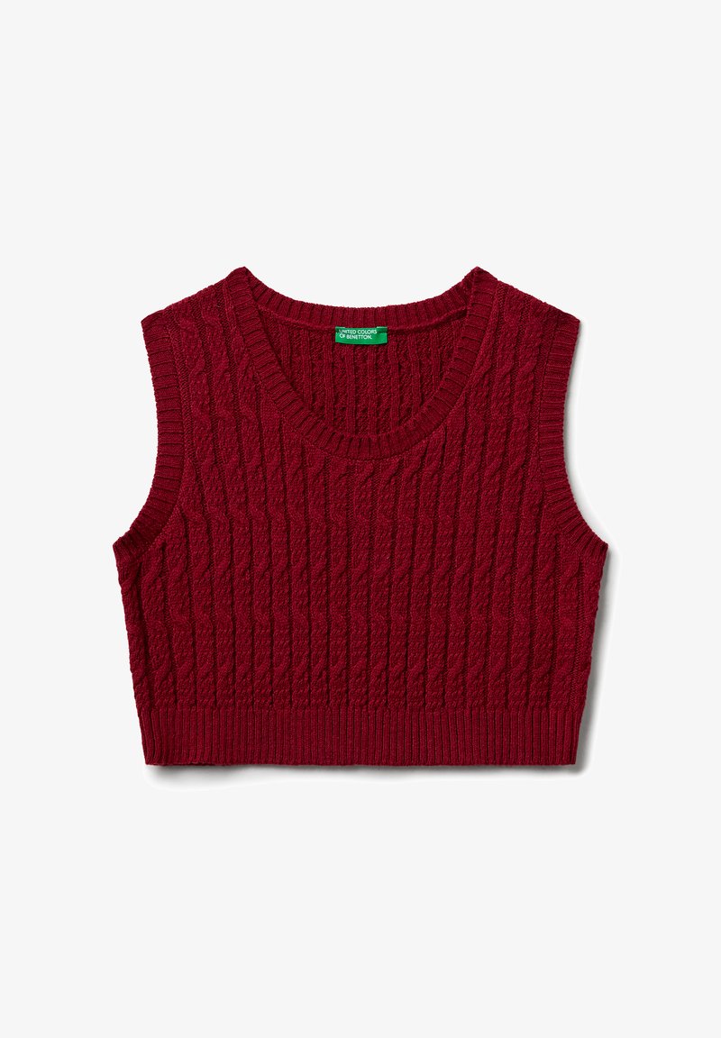Bezrukávý zkrácený svetr v tmavě červeném vzoru s kabelovým pletením, s žebrovaným výstřihem, otvoru na ruce a lemy, označený jako United Colors of Benetton.