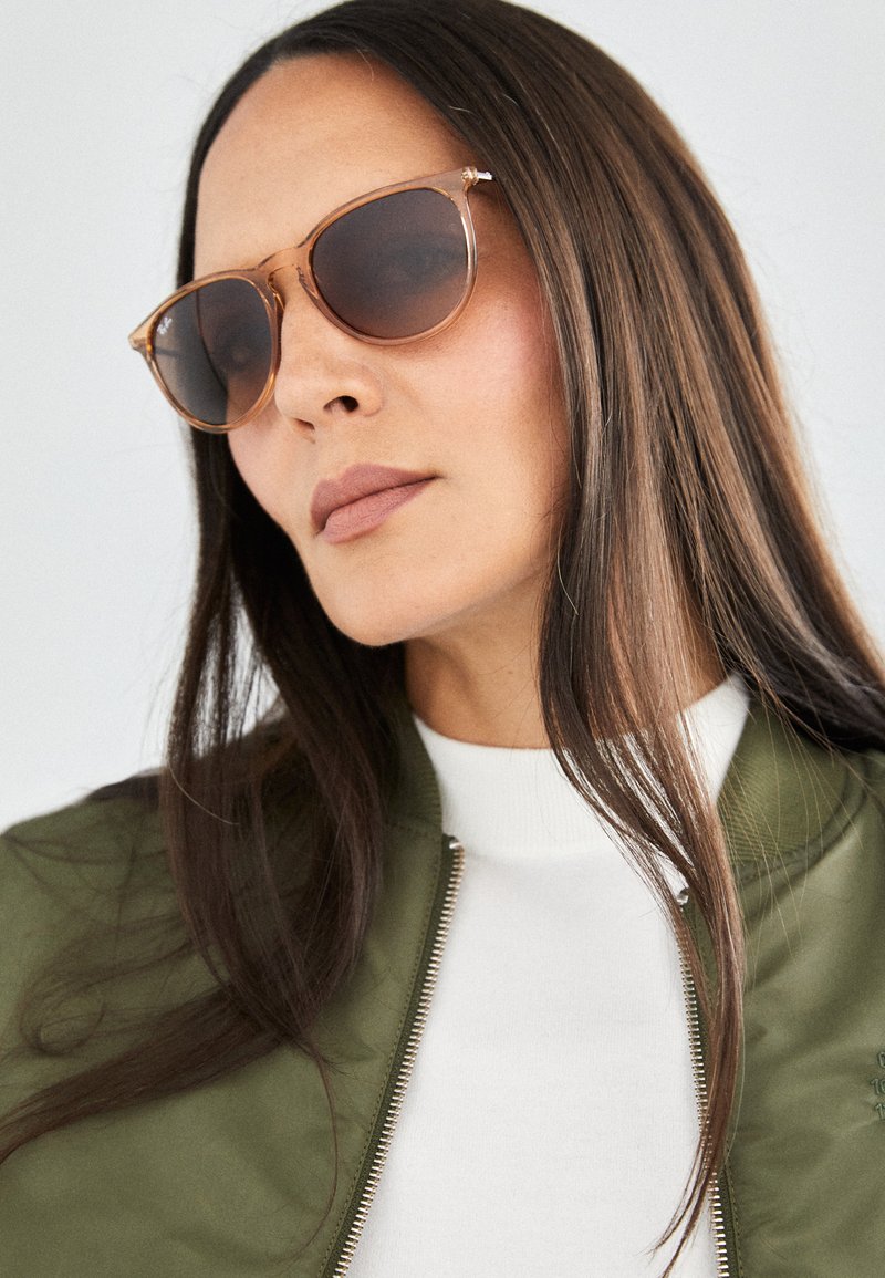 Ray-Ban Erika Beige Frame Sunglasses with Brown Gradient Lenses Sunglasses Ray-Ban Erika RB4171 6814/13 54-18 Rubber Beige  main image 2