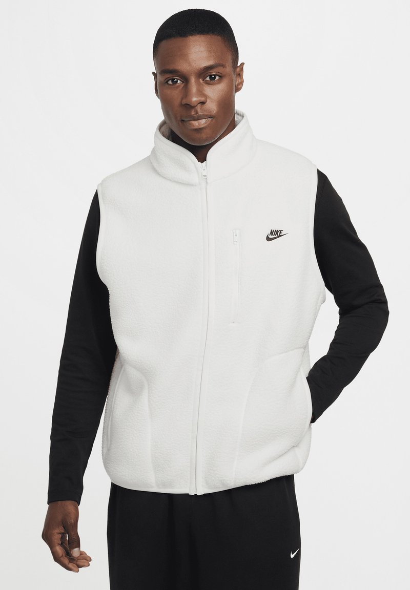Nike Sportswear CLUB SSNL WINTERIZED  - Vestă - sail black