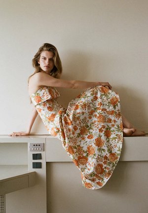 Mango, ADULT - Robe de jour - orange