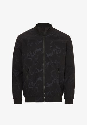 Sort bomberjakke med et subtilt mat mønster, lynlås fortil, to sidelommer og ribbede mansjetter og kant. Letvægtsmateriale, afslappet design.