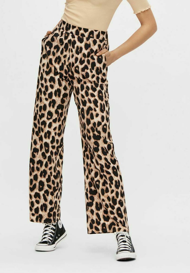 Pieces LEOPARD Bukser Black sort Zalando dk pieces-leopard-bukser-black-sort-zalando-dk