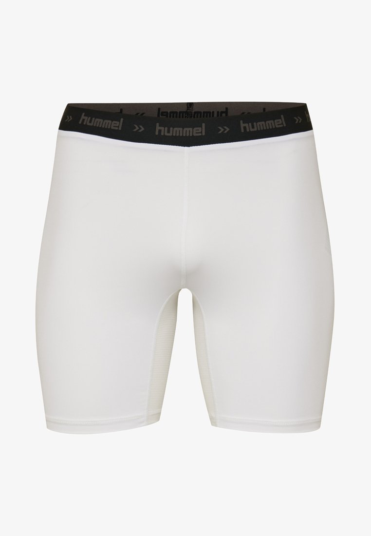 Vita sportshorts med svart elastisk midja som har "hummel"-logga. Tillverkade av ett mjukt tyg med en åtsittande design.