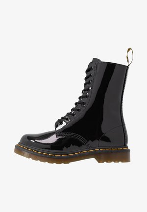 Dr. Martens, Bottines à lacets - black