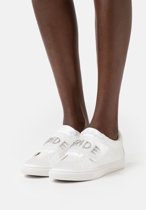LIANA - Sneakers basse - ivory