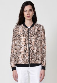 Non selezionato, beige