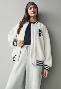 Next VARSITY - Nattøj trøjer - ecru