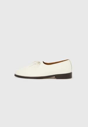 MATT UNISEX - Sapatos de atacadores - white