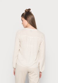 Vero Moda VMPOEL - Blusa - off white
