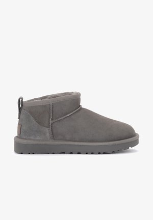 CLASSIC ULTRA - Ankle boots - grey