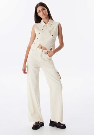 Vaqueros rectos - ecru