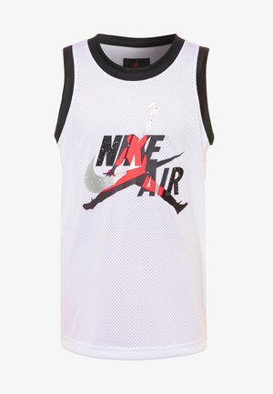 Maillot de basket-ball blanc sans manches avec une bordure noire et un grand logo Nike Air rouge et noir avec un joueur de basketball sautant.