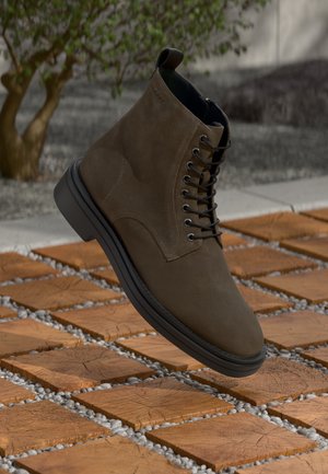 GANT BOGGAR - Lace-up ankle boots - dark gray