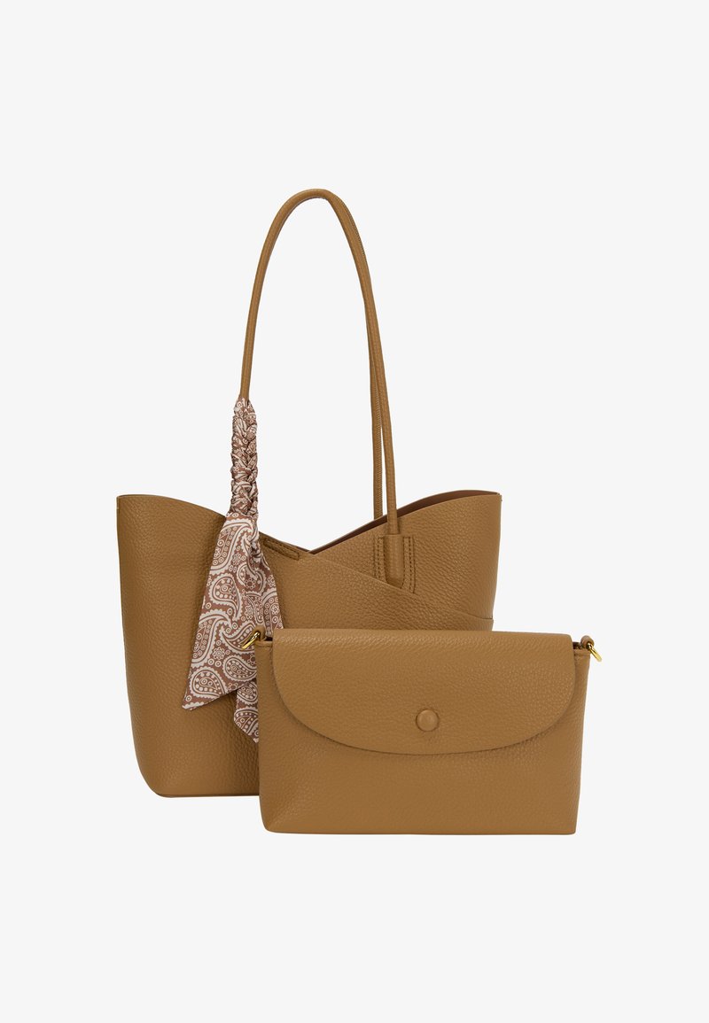 Torebka typu tote w kolorze tan z akcentem w postaci wzorzystego szalika na uchwycie, w zestawie z pasującą kosmetyczką na zamek o podobnej fakturze i kolorze.