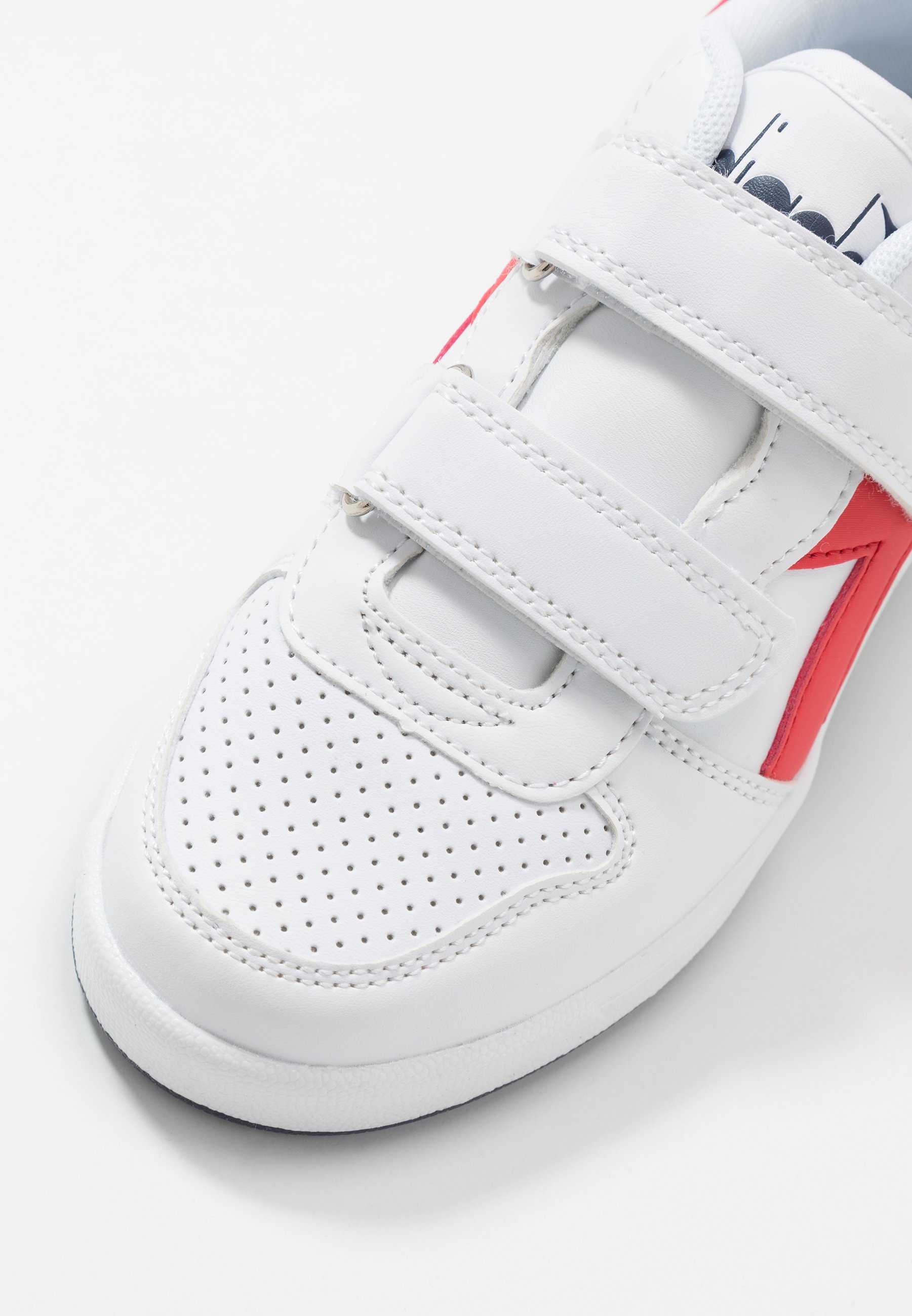 Diadora PLAYGROUND Treningssko whitered Zalando.no playground sko