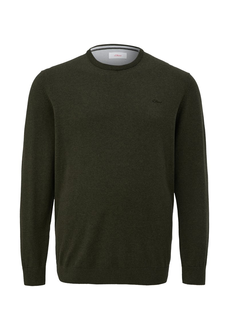 Dunkelgrüner Strickpullover mit Rundhalsausschnitt, langen Ärmeln und dezentem Logo auf der Brust. Glatte Textur, gerippte Bündchen und Saum.