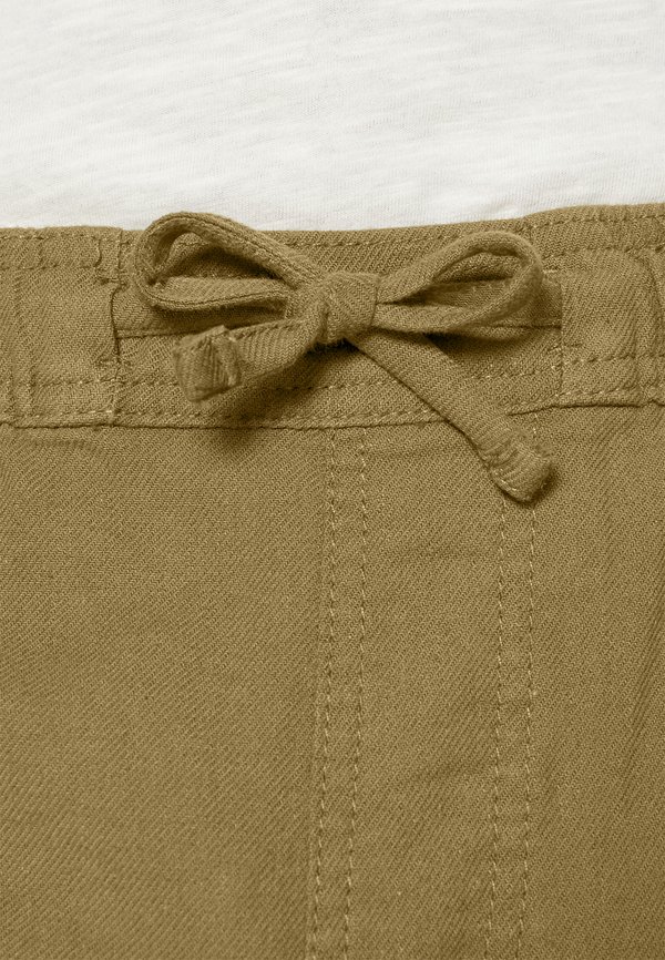 CFPHELIX LINEN MIX - Shorts - dark olive3