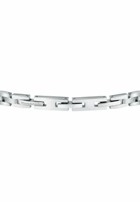 Bracciale in acciaio inox argento con maglie rettangolari, finitura lucida e sottile branding Maserati su una maglia.