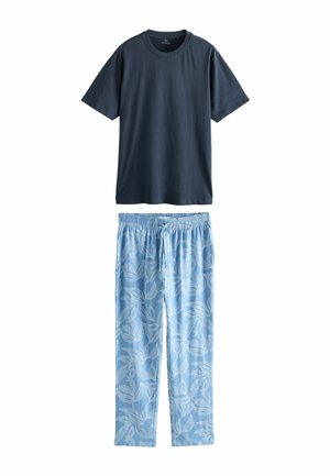 Dunkelblaues Kurzarm-T-Shirt mit Rundhalsausschnitt, kombiniert mit hellblauen Jogginghosen mit weißem Blattmuster und Kordelzug.