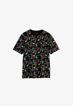 Chemise noire à manches courtes avec un motif de guirlande de lumières de Noël colorées reliées par des lignes blanches sur le tissu.