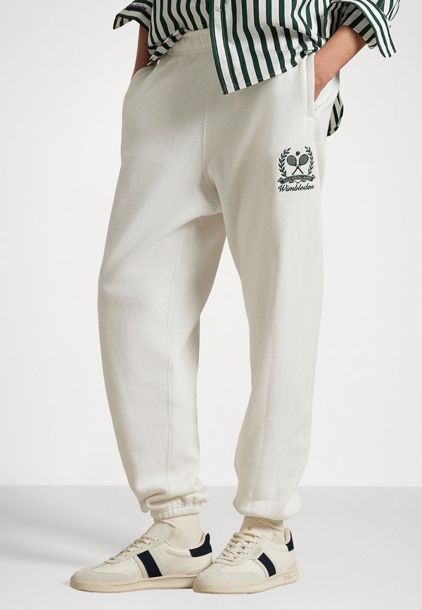 WIMBLEDON CREST FLEECE SWEATPANT - Tracksuit bottoms