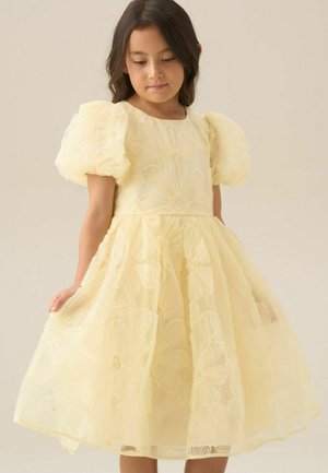 Angel & Rocket, REGULAR FIT - FRANCINE EMBELLISHED PUFF SLEEVE DRESS - Vapaa-ajan mekko - yellow