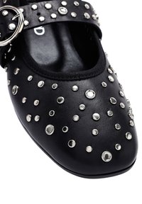 Derimod Bailarinas con hebilla - black