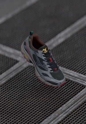 MXR SPORT UNISEX - Tenisice - black sand/black/brick red