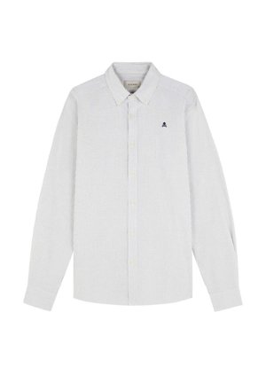 Camisa de manga larga a rayas en azul claro y blanco, con un cuello tipo button-down, botones amarillos y un pequeño logo en navy en el pecho.