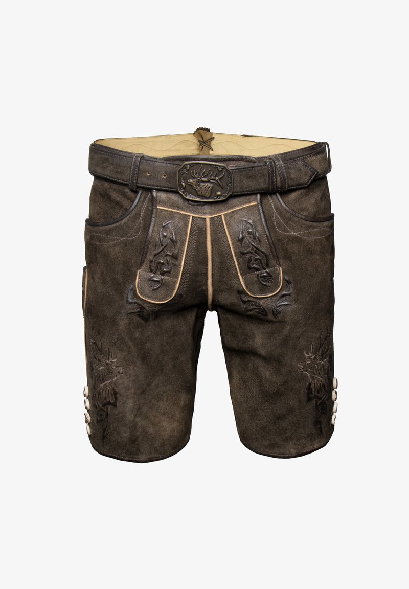 Braune Lederhosen mit dekorativer Prägung, kontrastierenden Nähten und einer Metallspange im Hirschdesign. Mit seitlichen Taschen.