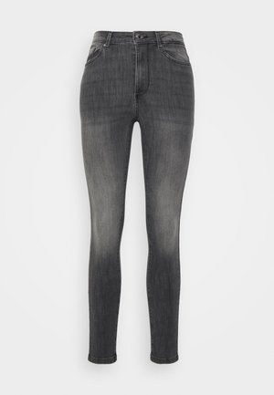 Dames skinny jeans met hoge taille in donkergrijze wassing met knoop- en ritssluiting, voorzakken en subtiele vervaging op dijen en knieën.