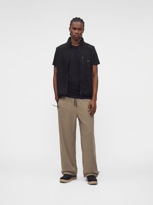 ARKK Copenhagen, ELDA PANTS UNISEX - Долнище на анцуг - taupe