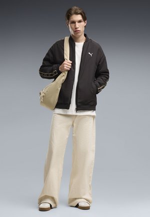Puma, WENDBARE BOMBERJACKE - Giubbotto Bomber - black