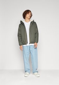 K-Way LE VRAI CLAUDE UNISEX - Giacca invernale - green blackish