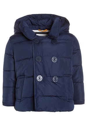 Granatowa, pikowana kurtka dla malucha z kapturem, zapinana na podwójny rzęd guzików z wytłoczonymi kotwicami oraz z kieszeniami po bokach.