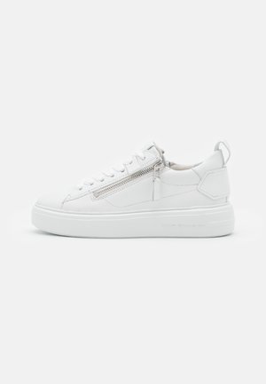 Sneakers laag - white
