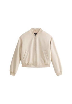 Giacca bomber beige con chiusura a zip, polsini a coste e due tasche frontali. Realizzata in un tessuto morbido con una texture liscia.