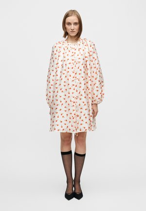 FLAT TEXTURED VOLUMINOUS BOW DRESS - Denné šaty - off white